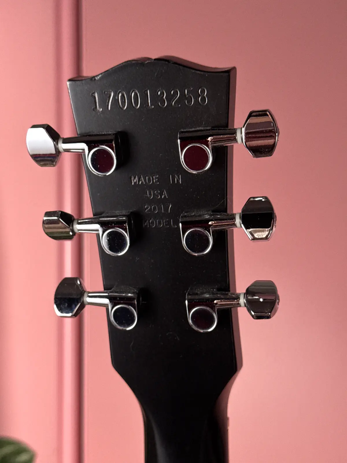 gibson-les-paul-custom-studio-s-series